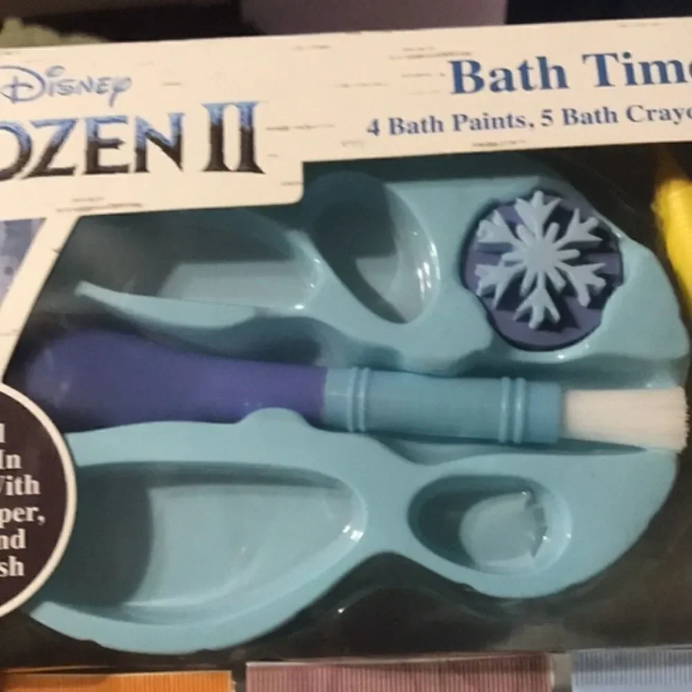 NEW Disney Frozen Bath Time Activity 12 Pieces Set Great kid gift